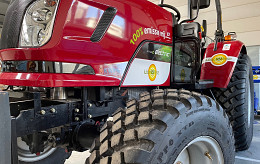Nieuwe elektrische emissievrije tractor in gebruik