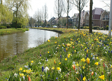 APRIL